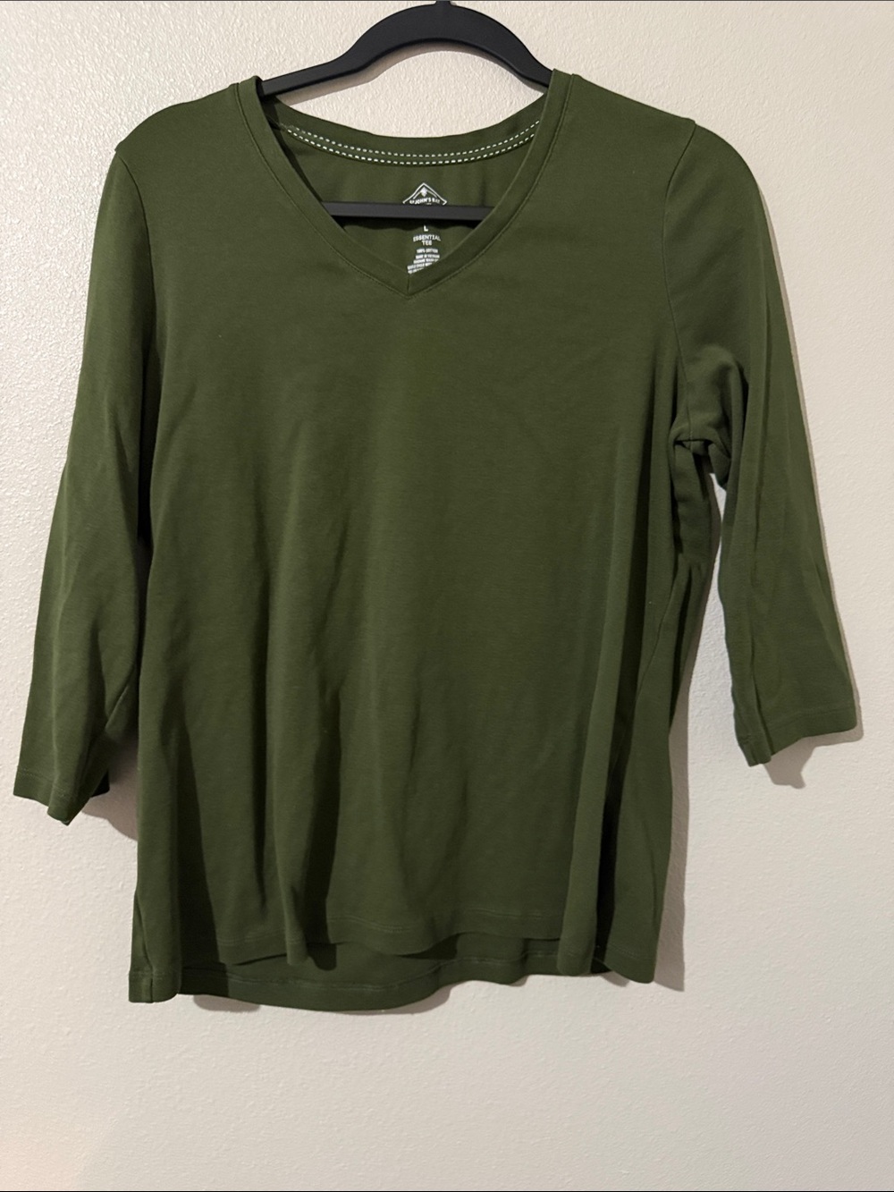 St. John's Bay Olive Green V-Neck Long Sleeve Tee